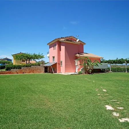 Villa Dimitras *