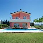 Dimitras Villa