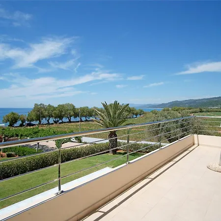Dimitras Villa