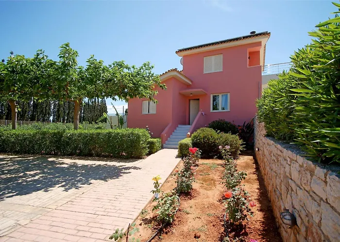 Dimitras Villa *
