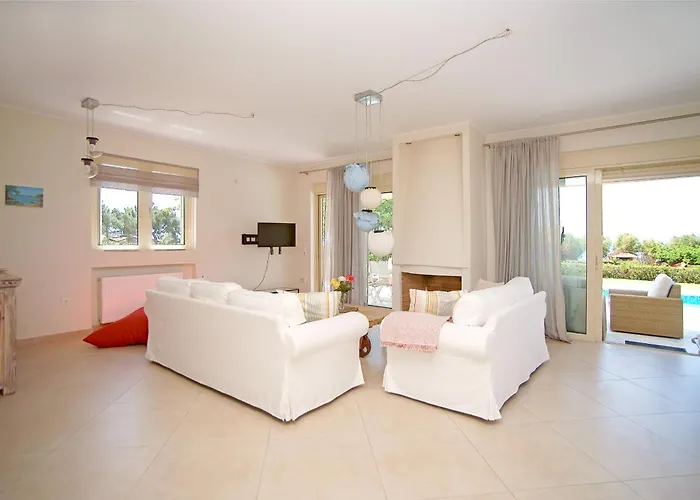 Villa Dimitras