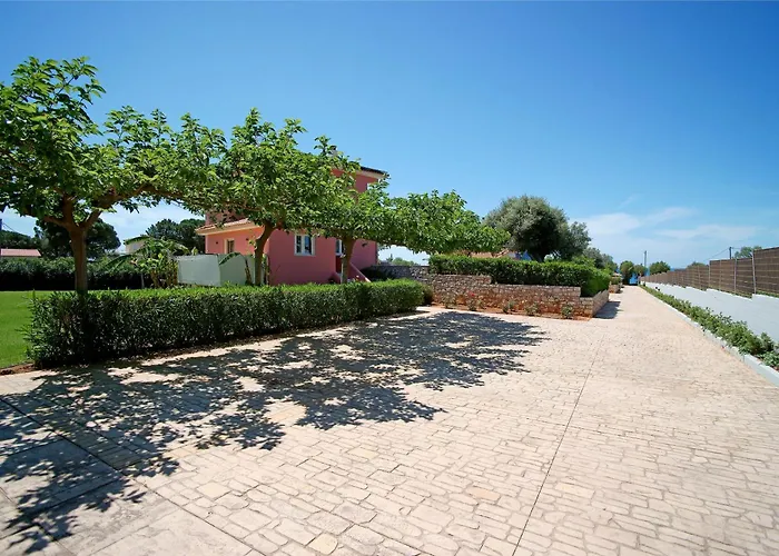 Villa Dimitras