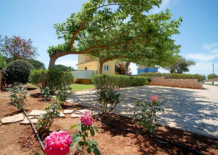 Villa Dimitras *